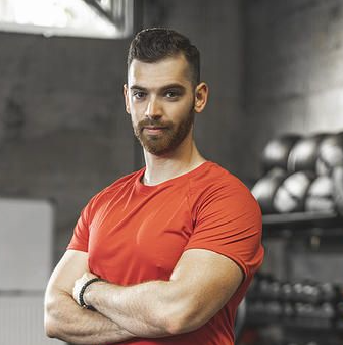 <strong>James Carter</strong> — <em>Fitness Trainer</em>